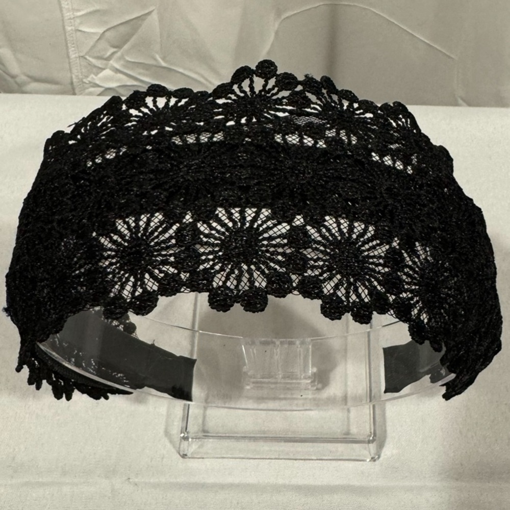 Beautiful lace x-wide headband bundle of 5 - Picture 3 of 6